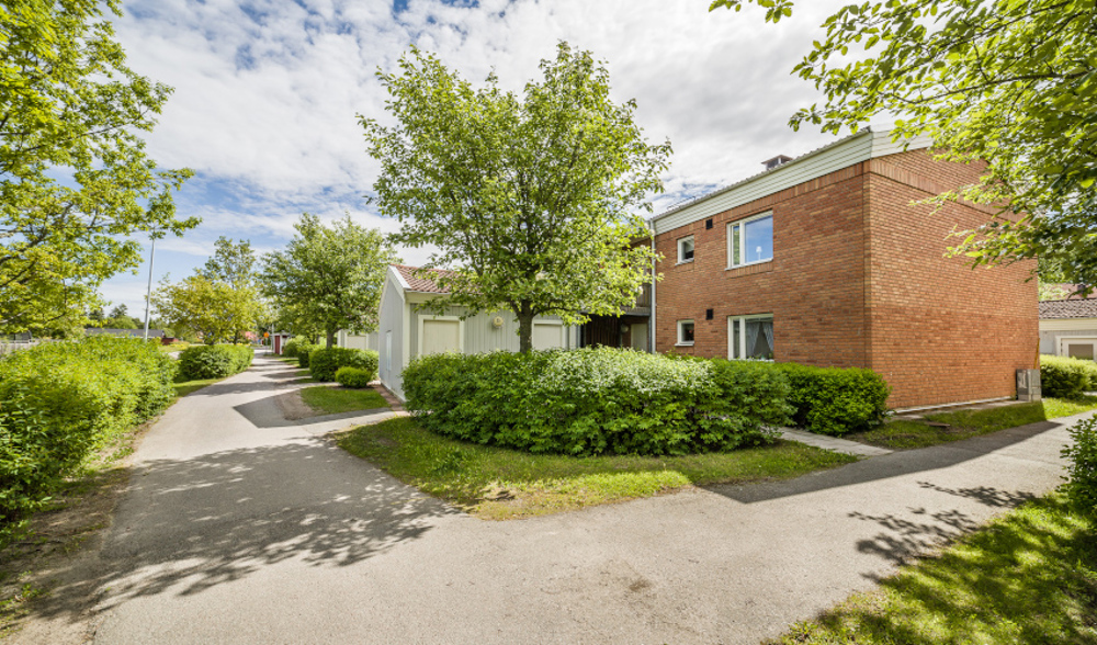 Hyreslägenhet på Allmänningsvägen 27 i Uppsala